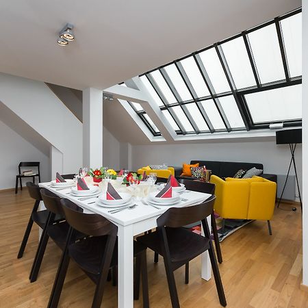 Empirent Rose Apartments Prague Exterior photo